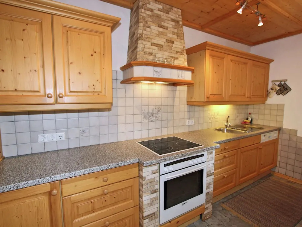 Spacious Apartment With Garden in Tyrol