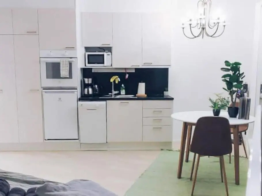 New Studio Wave near Airport