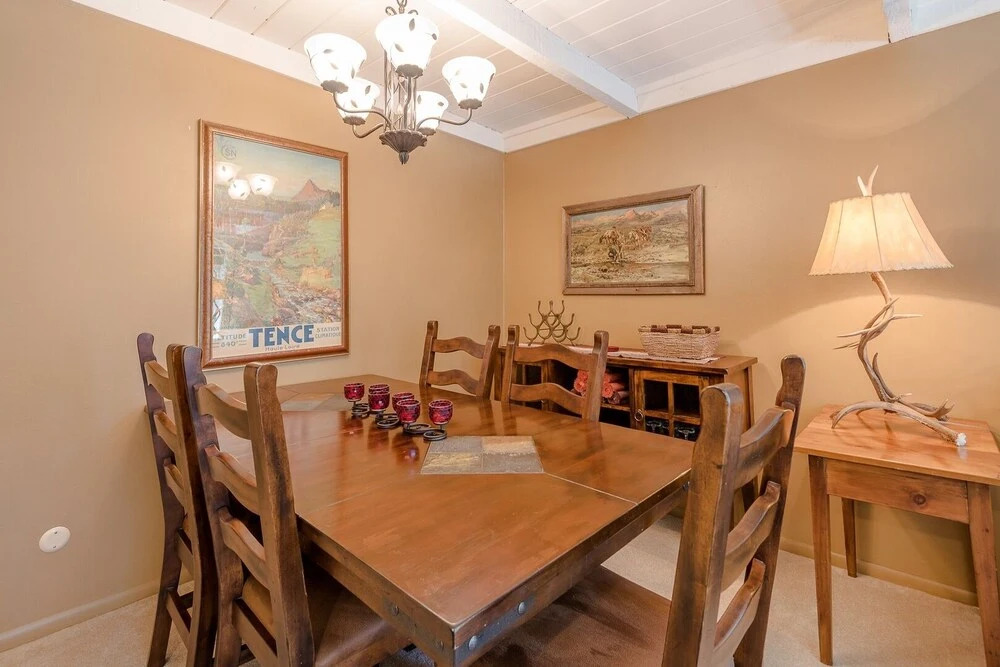 Atelier 1045 - 2 Br Condo