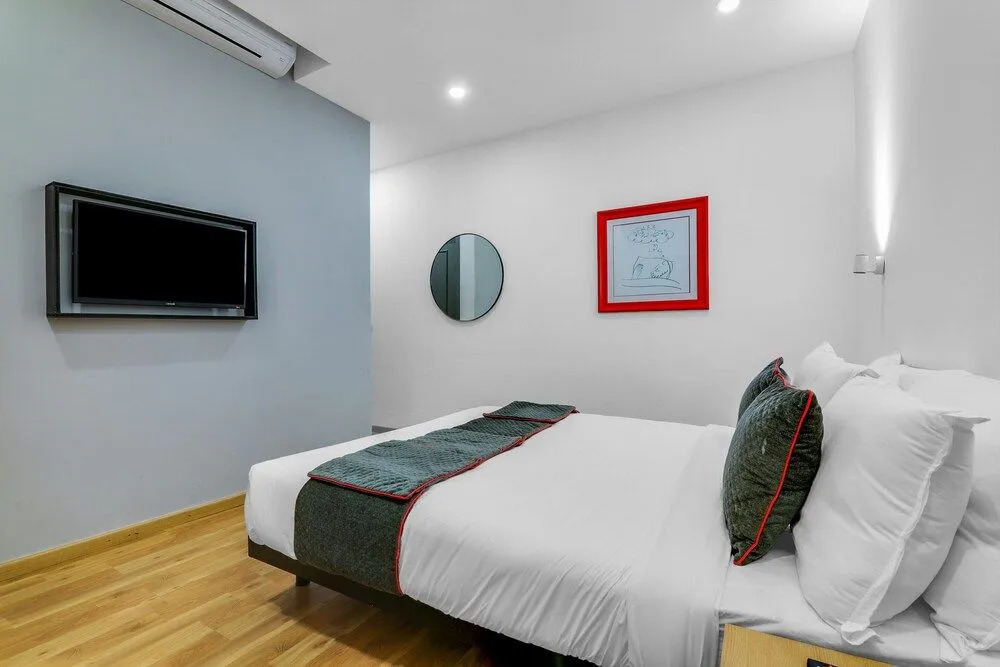 Oyo Townhouse 87 Spartan Nagar
