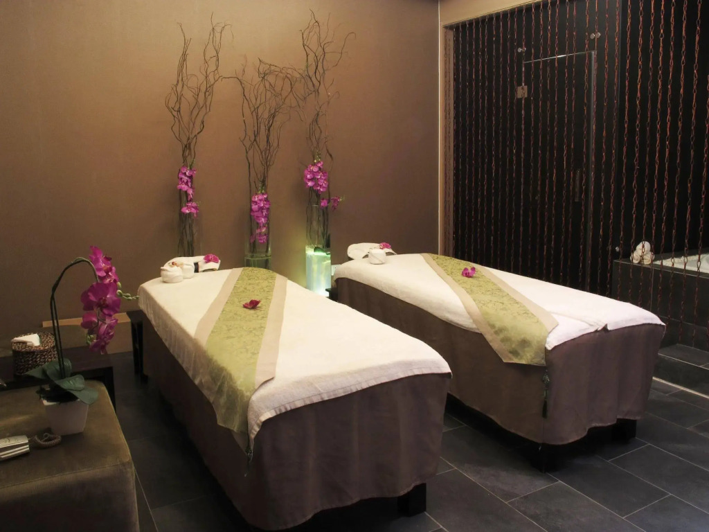 Wenjin Hotel