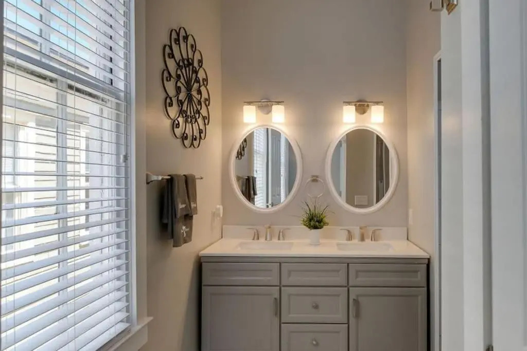 111 Waldburg street Beautifully Renovated Historic 5 bedroom 5 bath