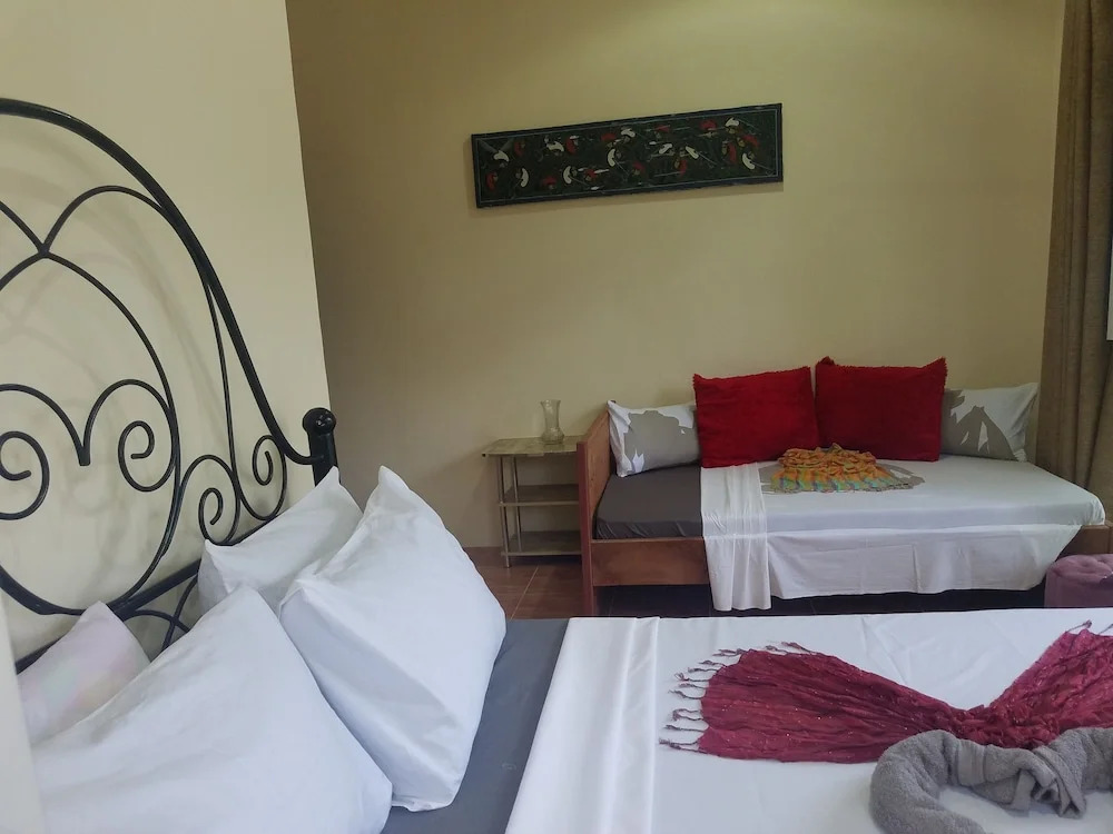 Bwejuu Beach Palm Villa Annex