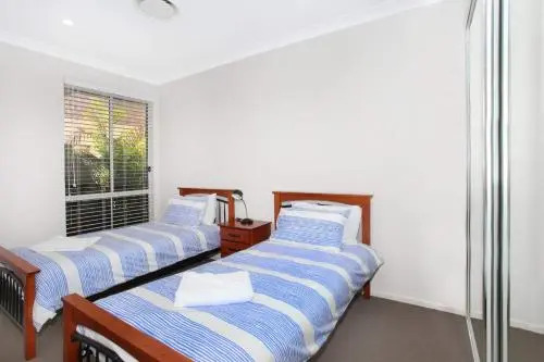 59 Banksia Avenue Coolum Beach - Pet Friendly, Linen included, 500 BOND