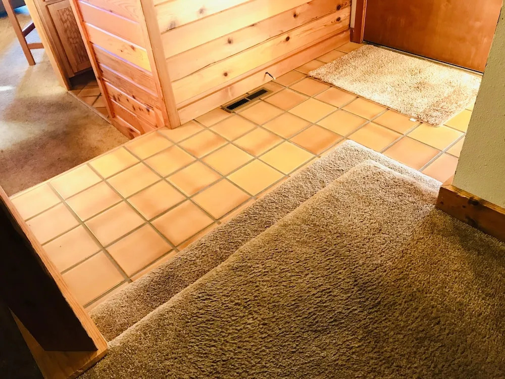 Stutzhaven in the Mountains - 2 Br Home