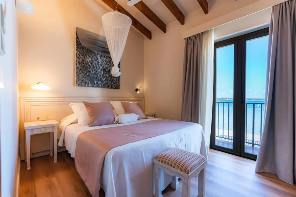Hostal la Savina