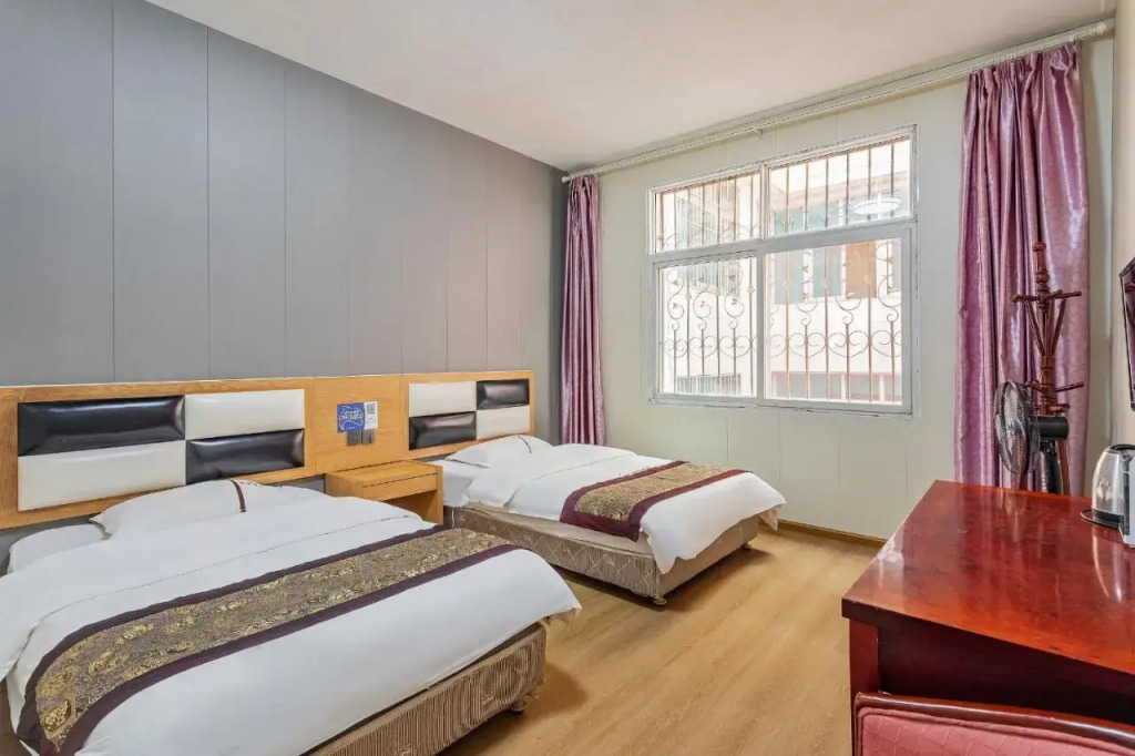 Kunming Huangting Hotel Changshui Airport