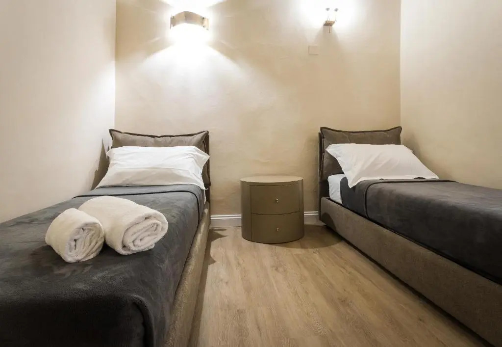 Duomo 2 Bedroom Apartment