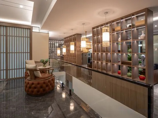 Maple Jiangfeng Bieyuan · Riverside Homestay (Suzhou Hanshan Temple & Guanqian Street Branch)