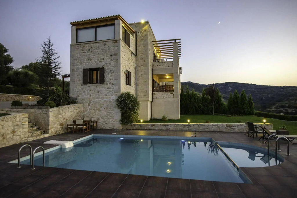Oreades Villas