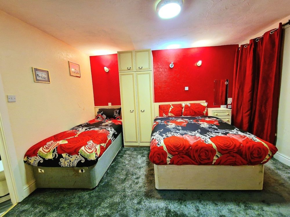 Sleep Well Hotel