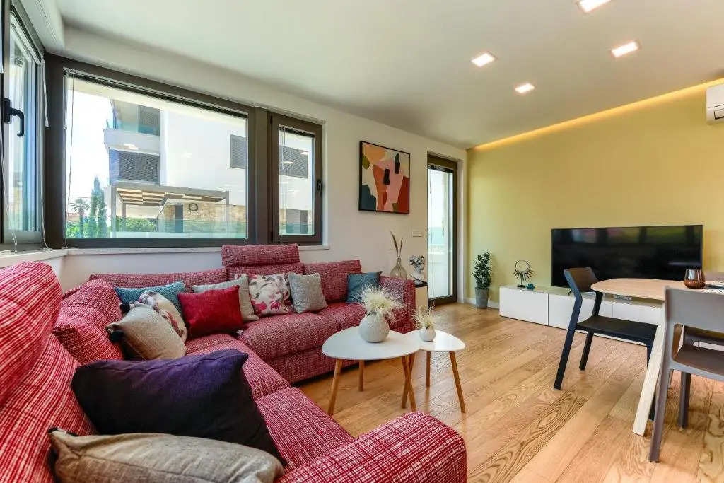 Lunula Residence