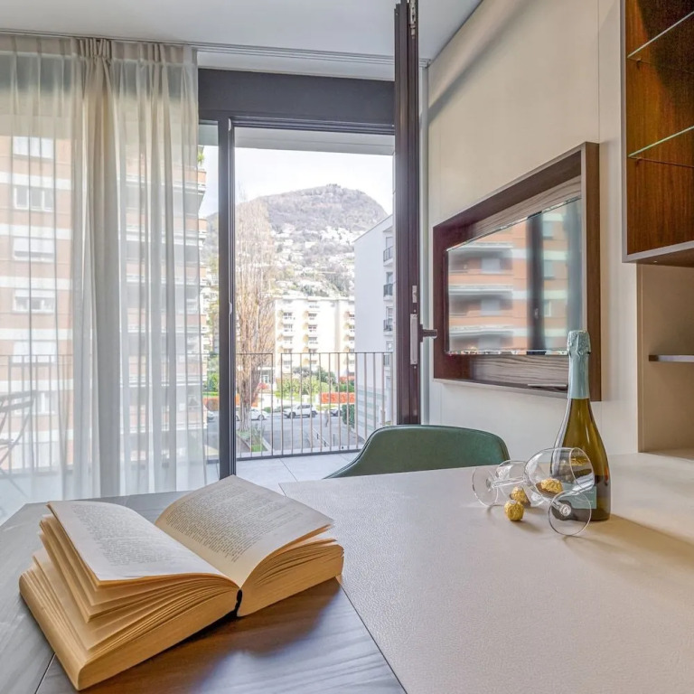 Icon H 307 Suite Micro-living