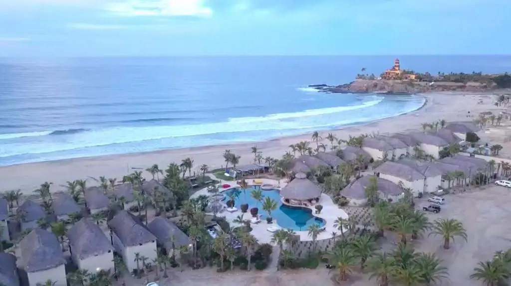 Cerritos Surf Town - Beach Front Property