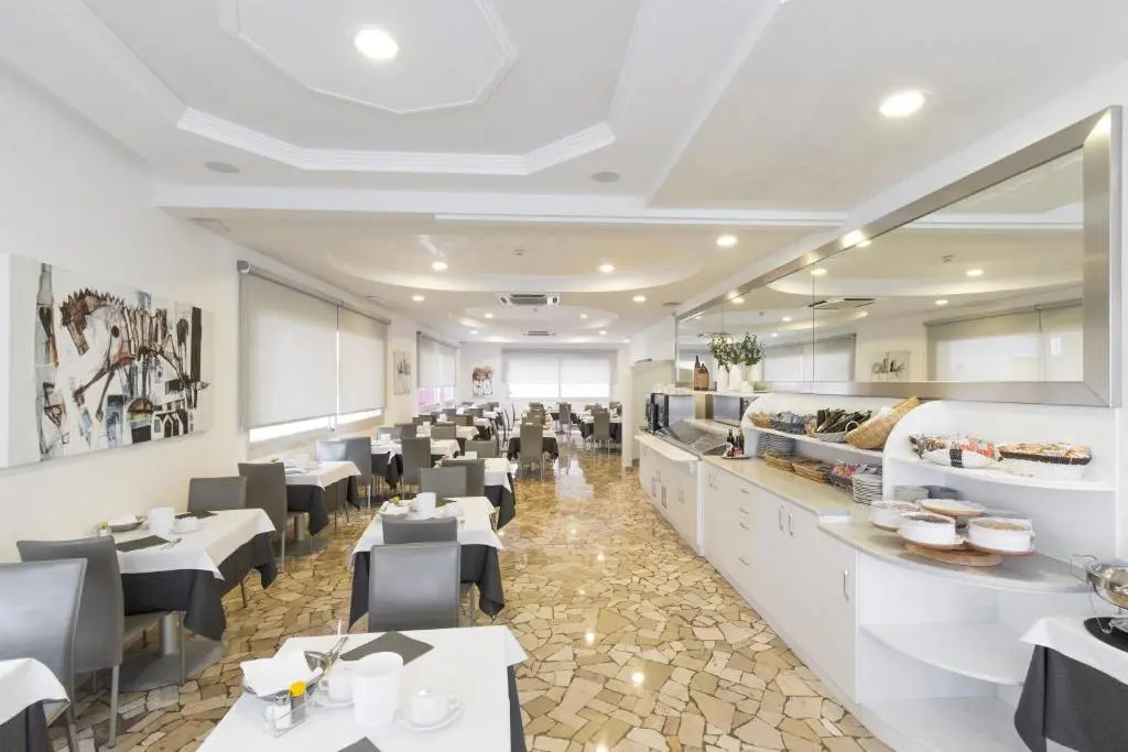 Hotel Bristol