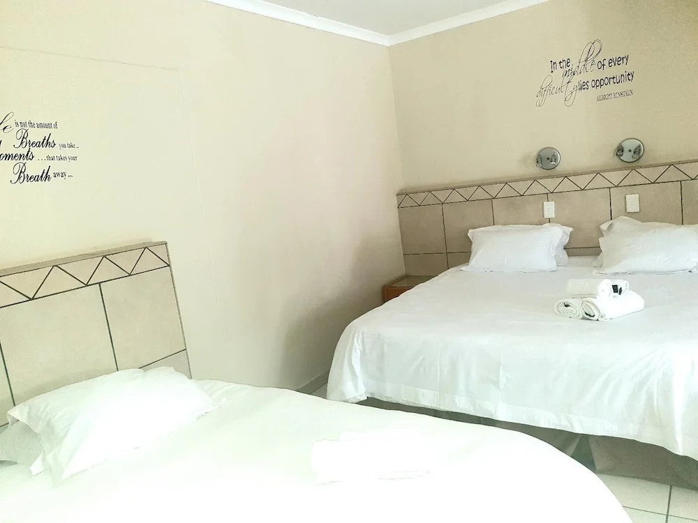 Kuruman Lodge