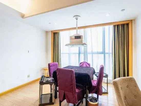 Vienna International Hotel (Changde College of Arts and Sciences Tobacco Factory)