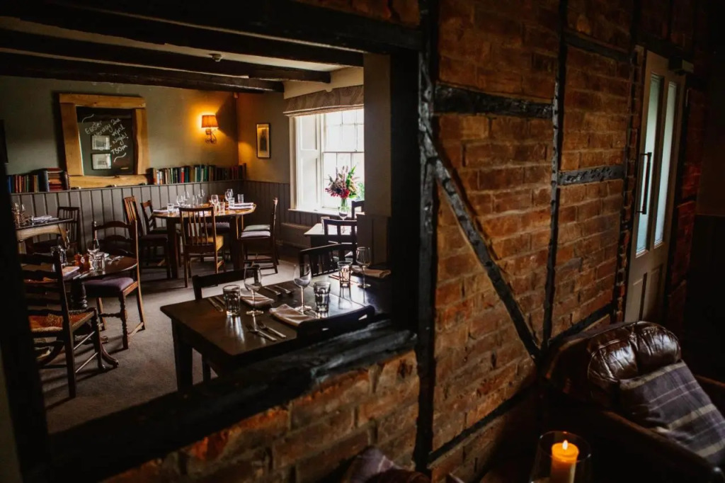 The Hawk Inn