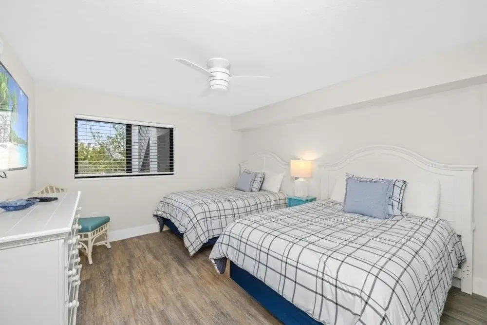 Pelicans Roost 206 2 Bedroom Condo by RedAwning
