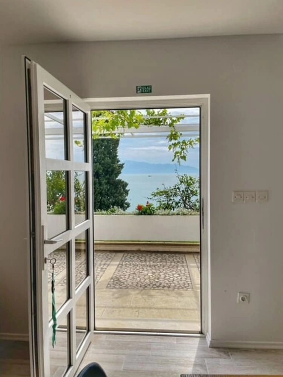 Apartments Sea View