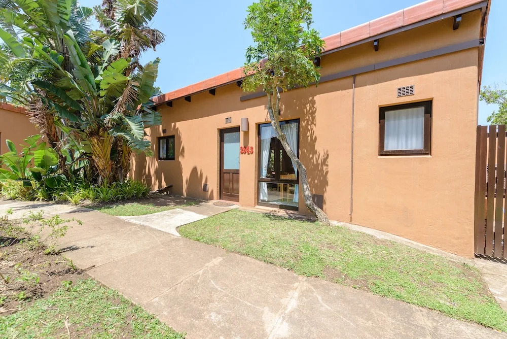 San Lameer Villa Rentals  2843