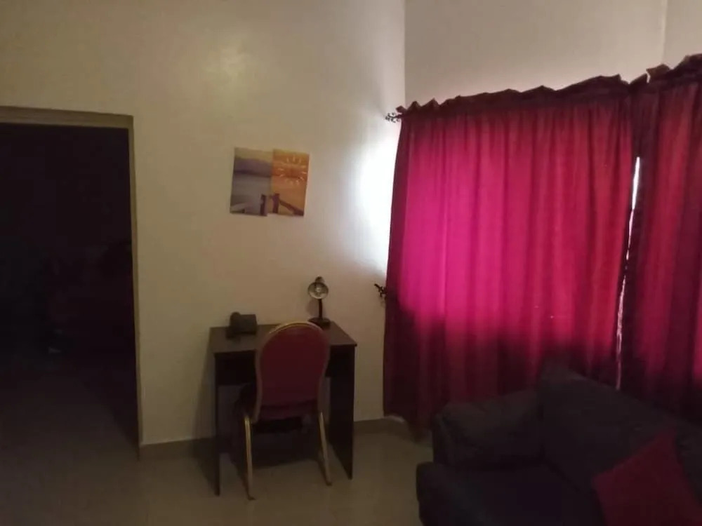 Commordore Hotel