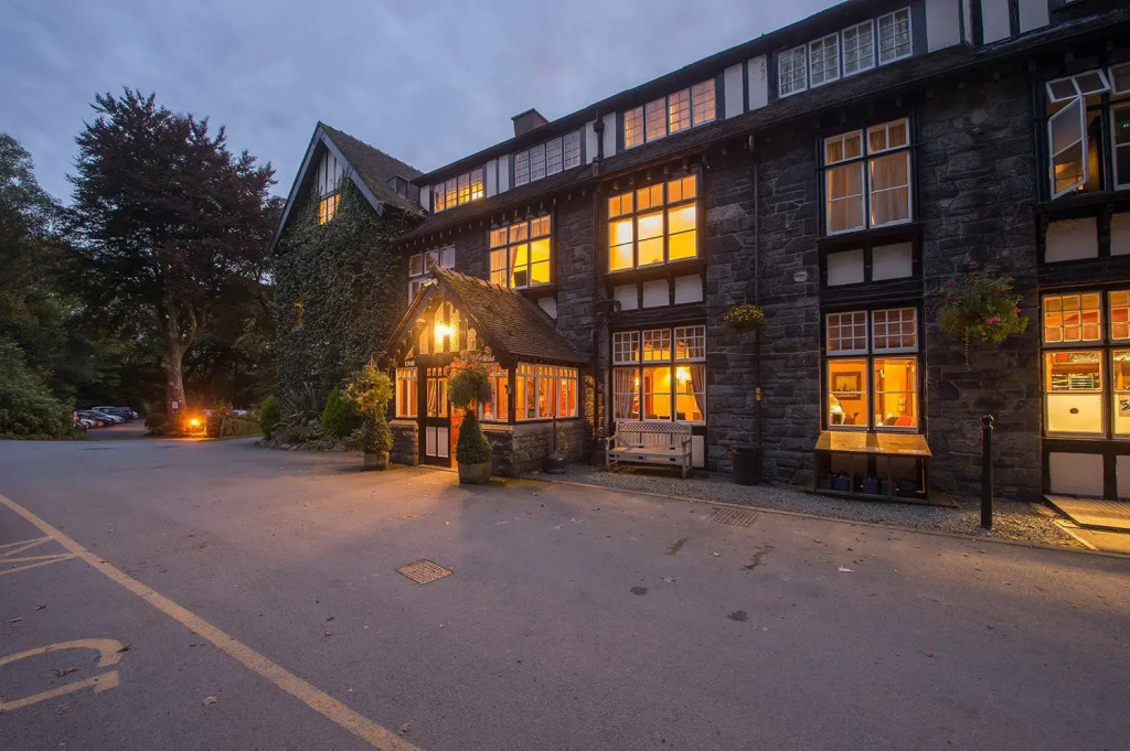 Lake Vyrnwy Hotel & Spa