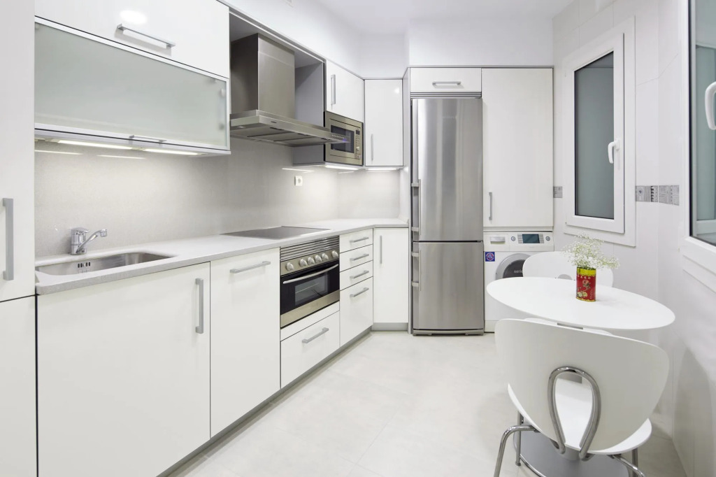 Prim Suite Apartment by FeelFree Rentals