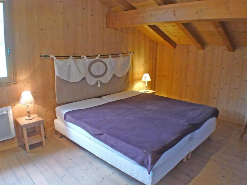 Chalet spacieux 12 pers, animaux admis, parking, Wi-Fi - FR-1-629-1