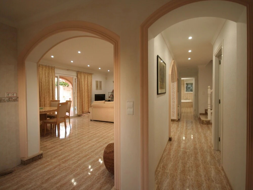 Luxurious Villa with Private Pool in Les Rotes