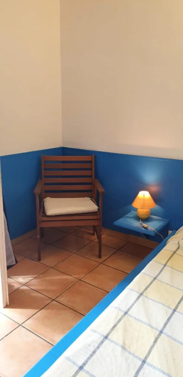 Studio in Saint-pierre, With Enclosed Garden and Wifi