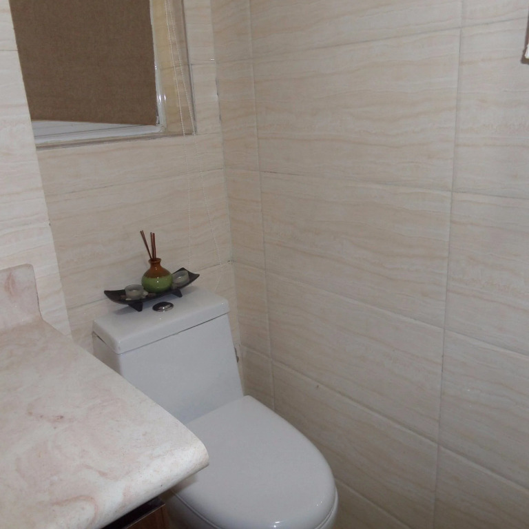 Rightgate Hotel & Suites