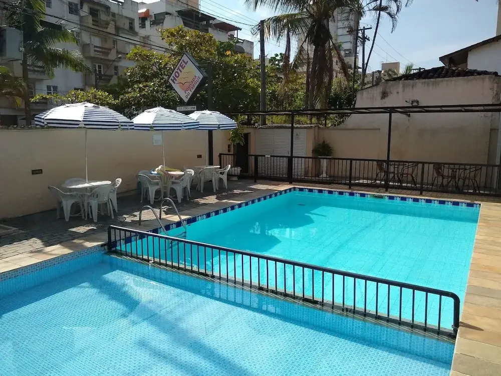 Pousada Parque Suites - Estacionamento e Piscina na Enseada