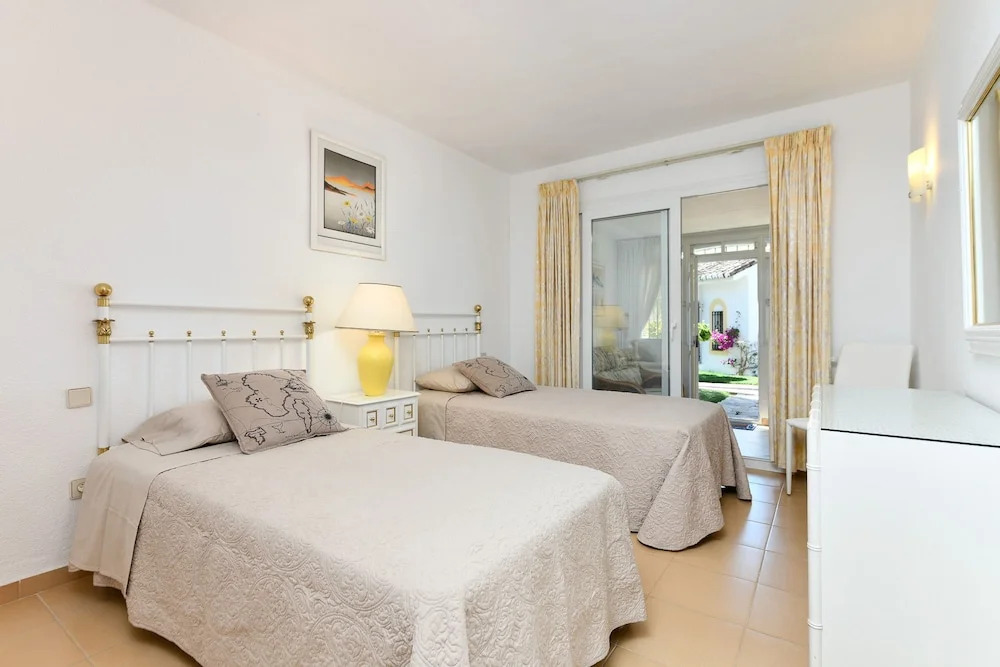 Townhouse Monique Calahonda Canovas (VC)