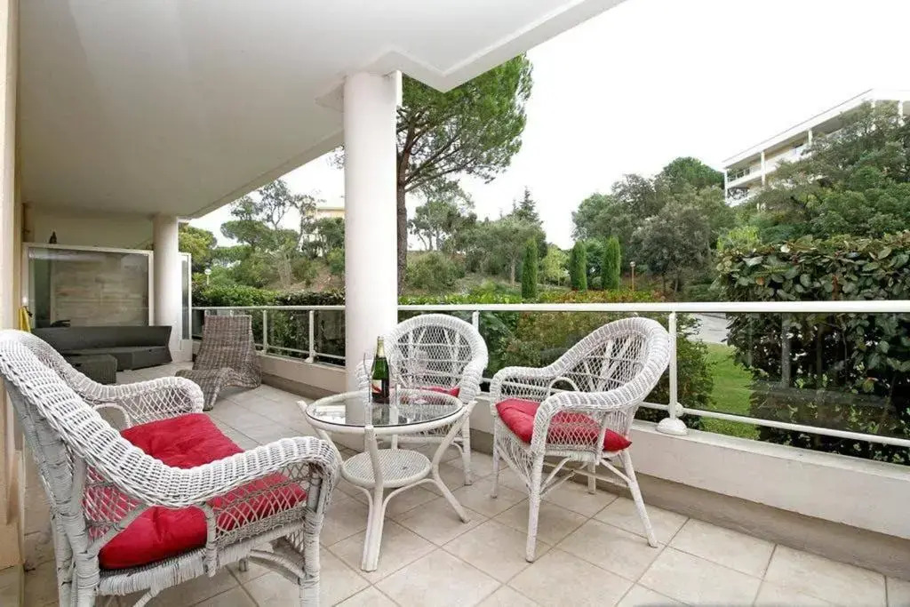 Riviera Home