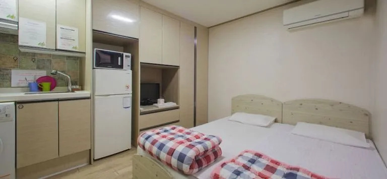 KW Pencil Hostel