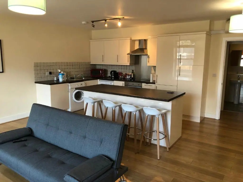 221 Clapham Road Apartments