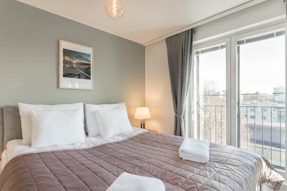 Riverside Lux, Sauna, 2 underground car parking