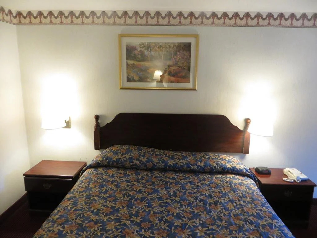 Eastwood Inn