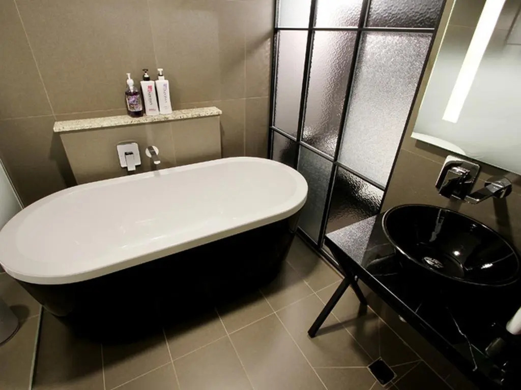 Donggyeong Hotel
