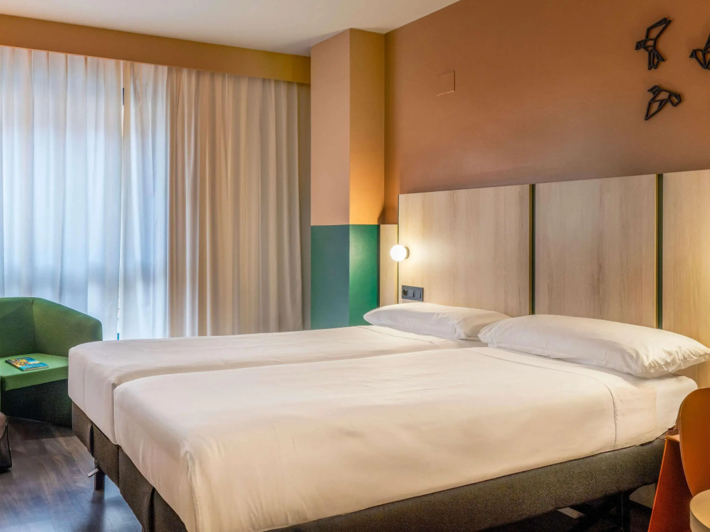 Ibis Styles Zaragoza Centro