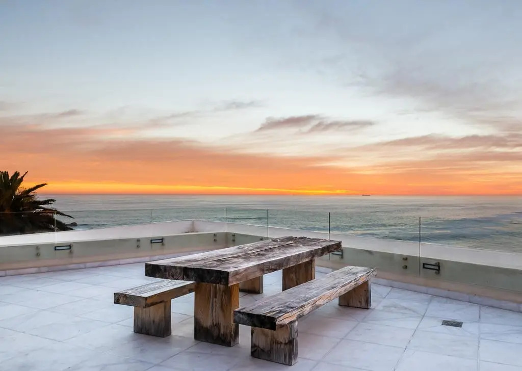 Lions Eye Luxury Apartments