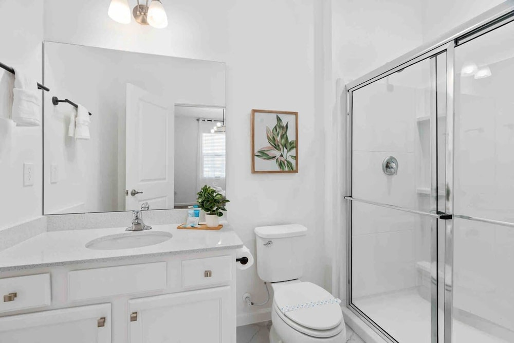 Super Fancy- 15bdr 17bas Huge 7 000sqft Home