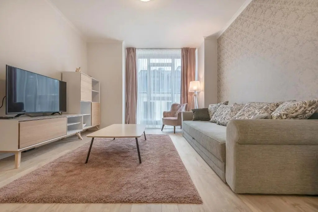 HaPPy Inn Just Studio, Self Check-In-24x7,Parking-in-the-underground-Garage