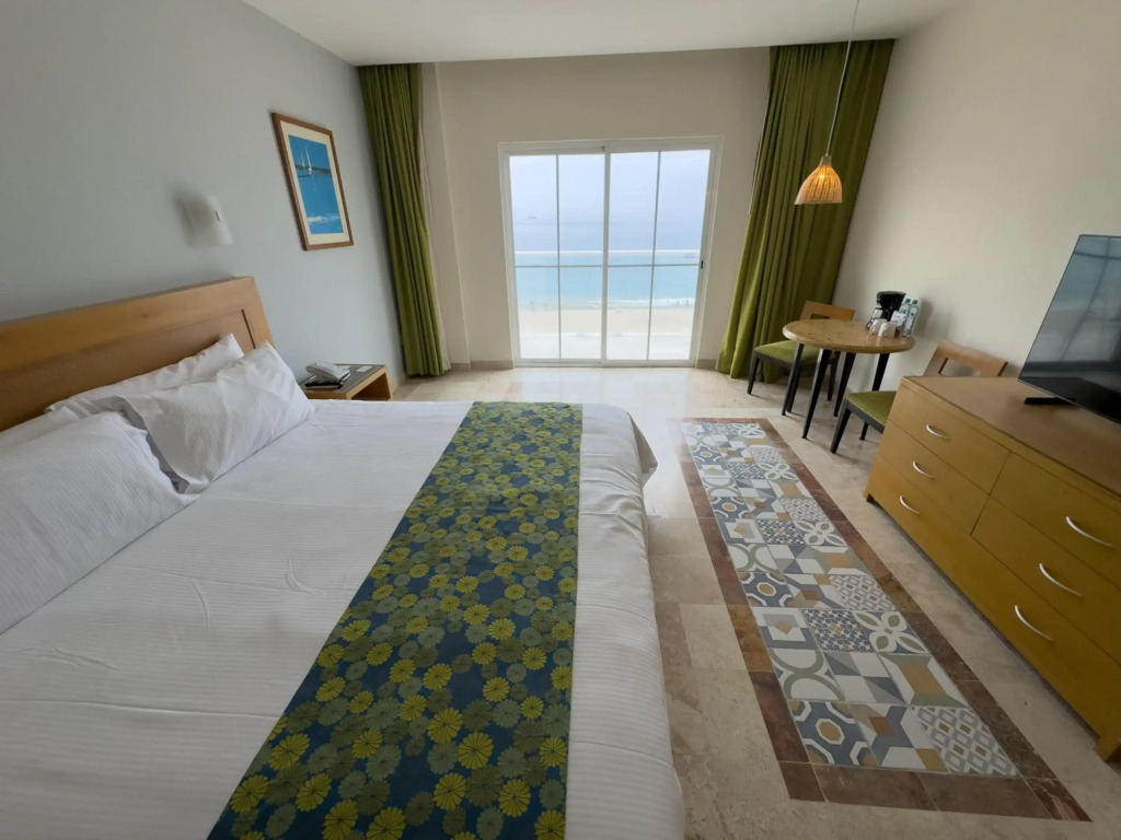 Отель Krystal Puerto Vallarta
