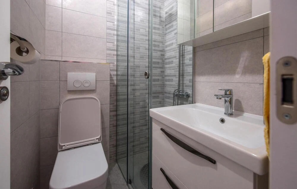Awesome Home In Kastel Sucurac