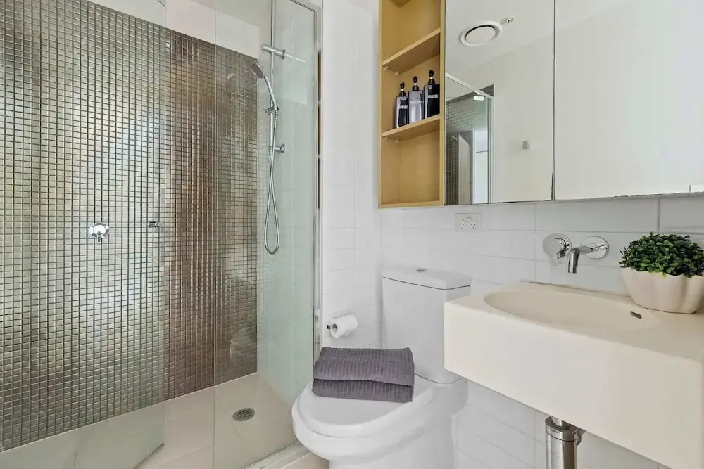 Serene 2BR Apartment in the Heart of Melbourne