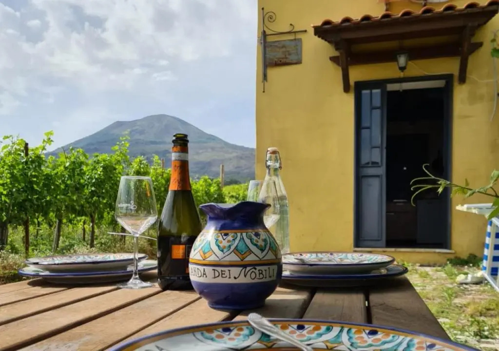 Vesuvio Inn Bed & Wine Experience