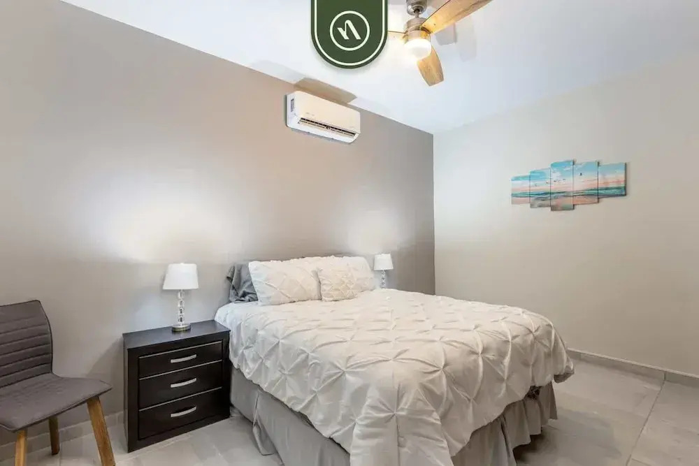 New 2 BR Condo With Private Terrace - BBQ
