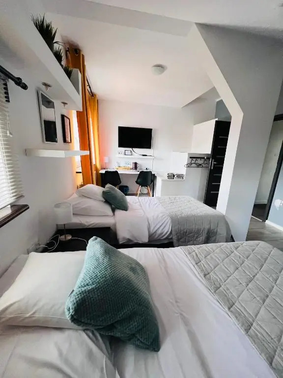 Pokoje i Apartamenty Willa Bielany